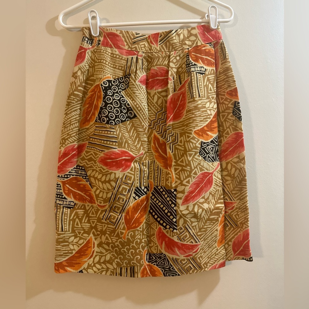 Diversity Stylish Multicolor Patterned Skirt - image 1